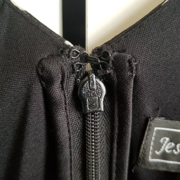 Black and white polka dot dress - Picture 7 of 13